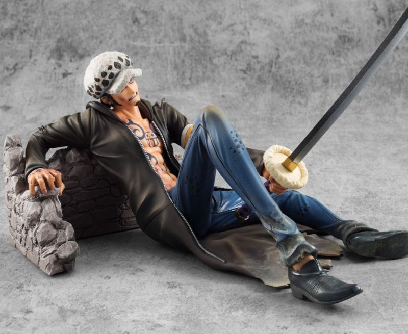 figurine one piece trafalgar down 3 - Boutique One Piece - - Magasin N°1 du Manga One Piece