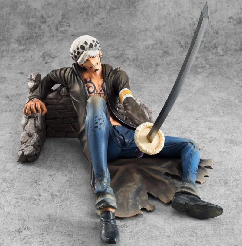 figurine one piece trafalgar down 4 - Boutique One Piece - - Magasin N°1 du Manga One Piece